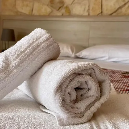 Maria Elena Charme Sul Mare 4*