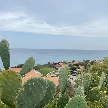 Maria Elena Charme Sul Mare Capo Vaticano