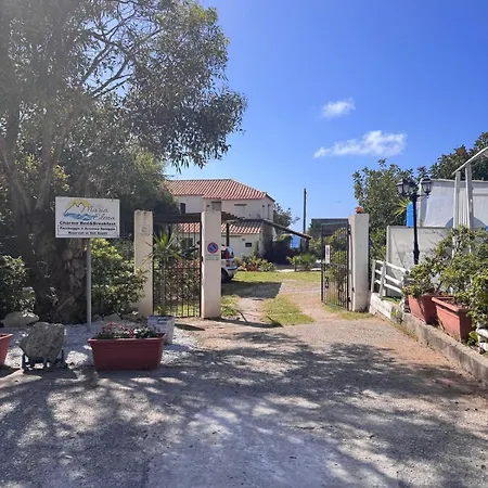 Maria Elena Charme Sul Mare B&B
